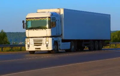 İzmir ile Hamur Arası Öğrenci Eşyası Taşıma